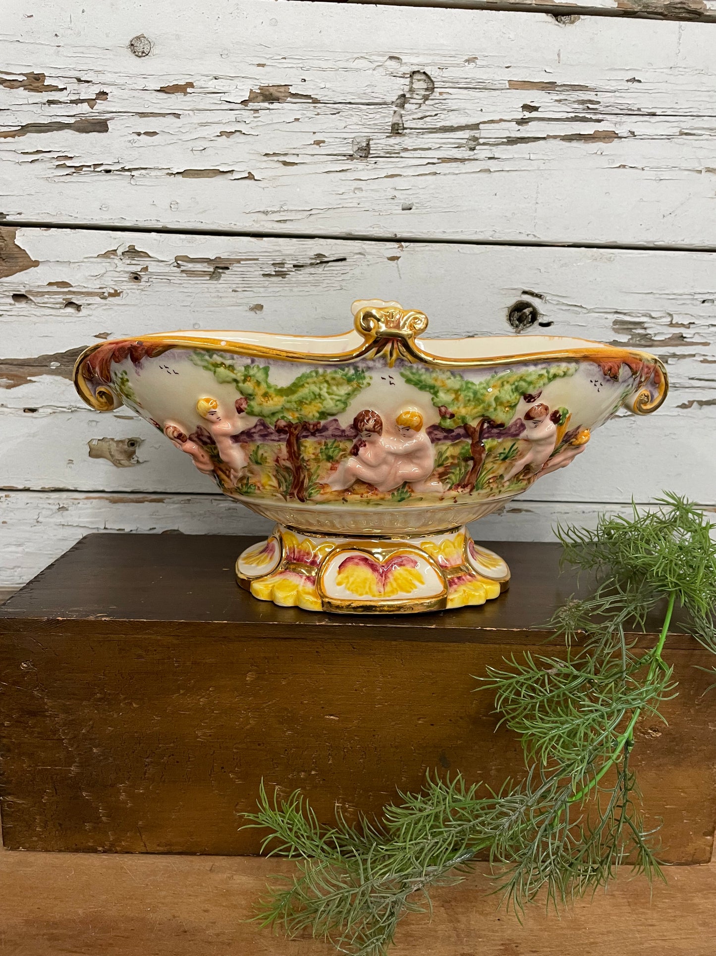 CAPODIMONTE ANGEL VASE