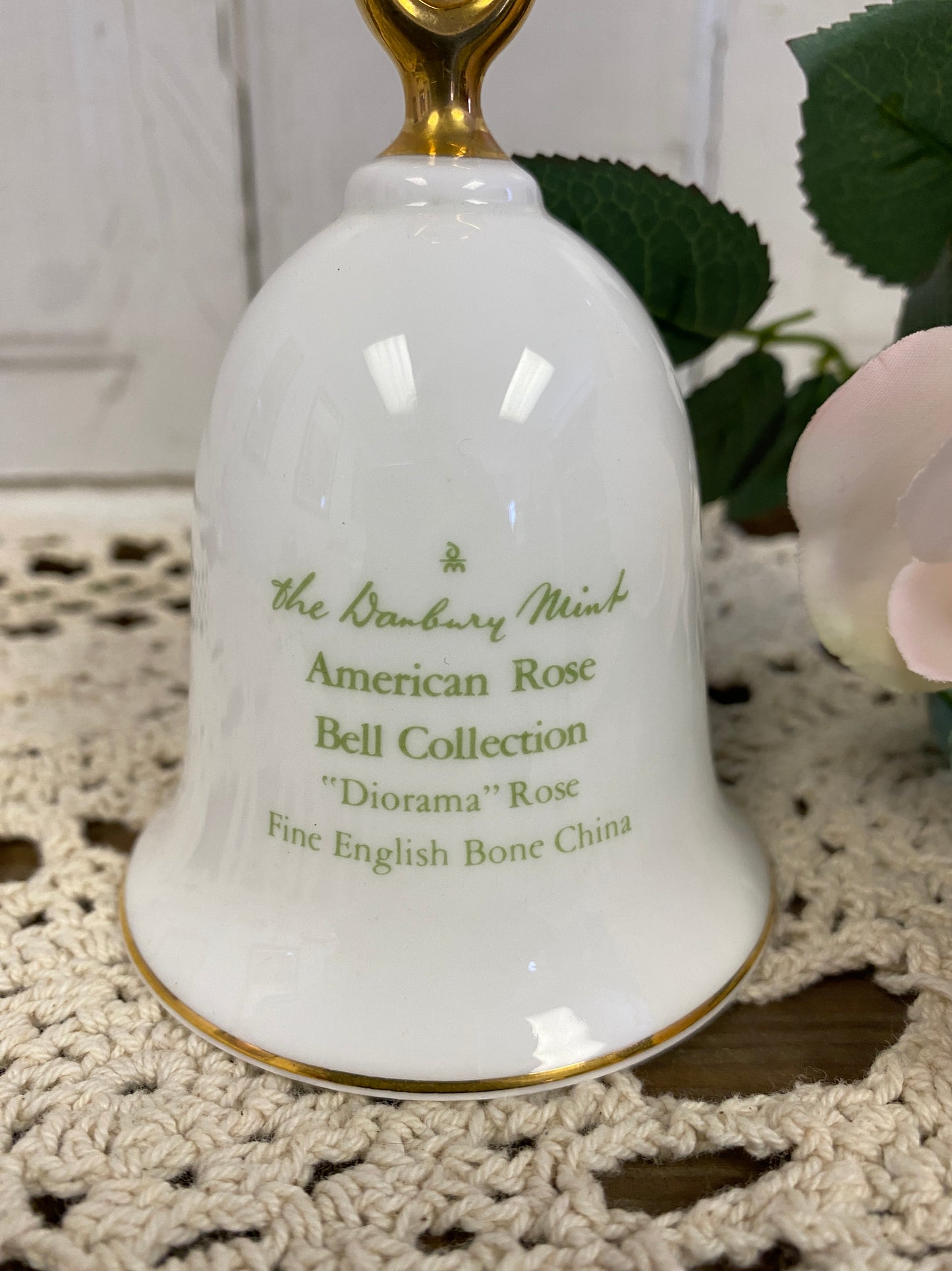 DANBURY MINT BELL - DIORAMA