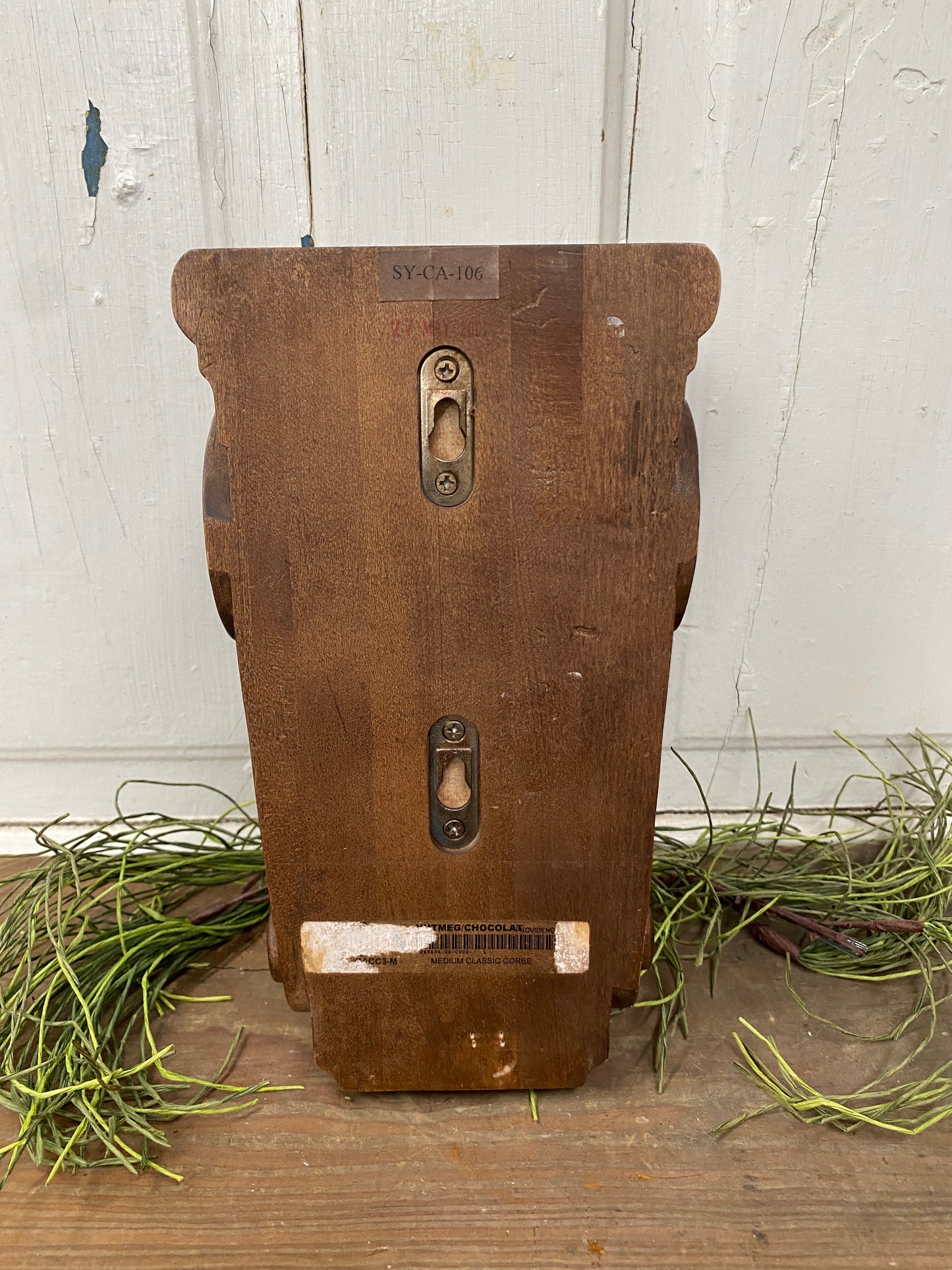 WOOD CORBEL