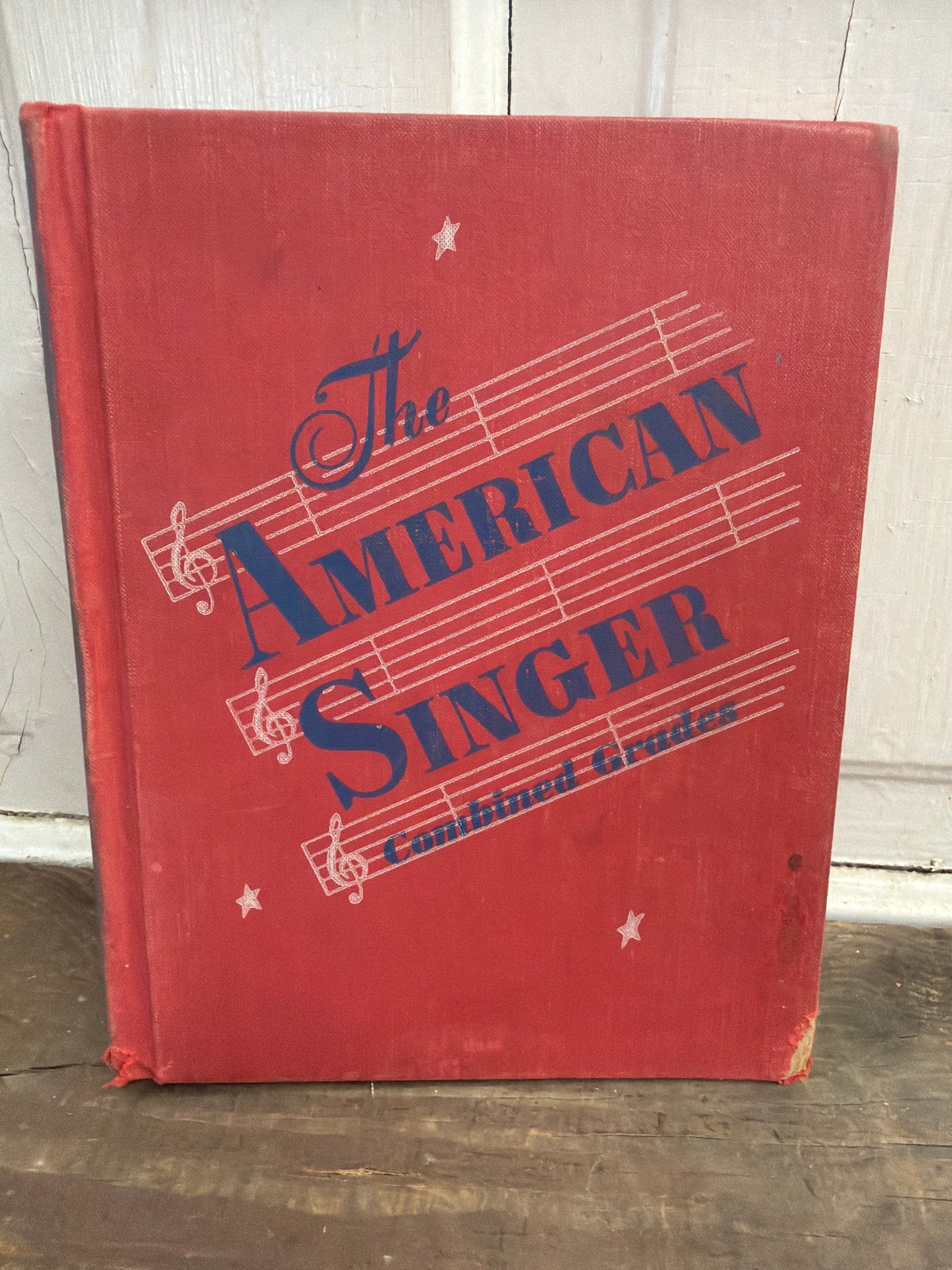 BOOK AMERICAN SINGER