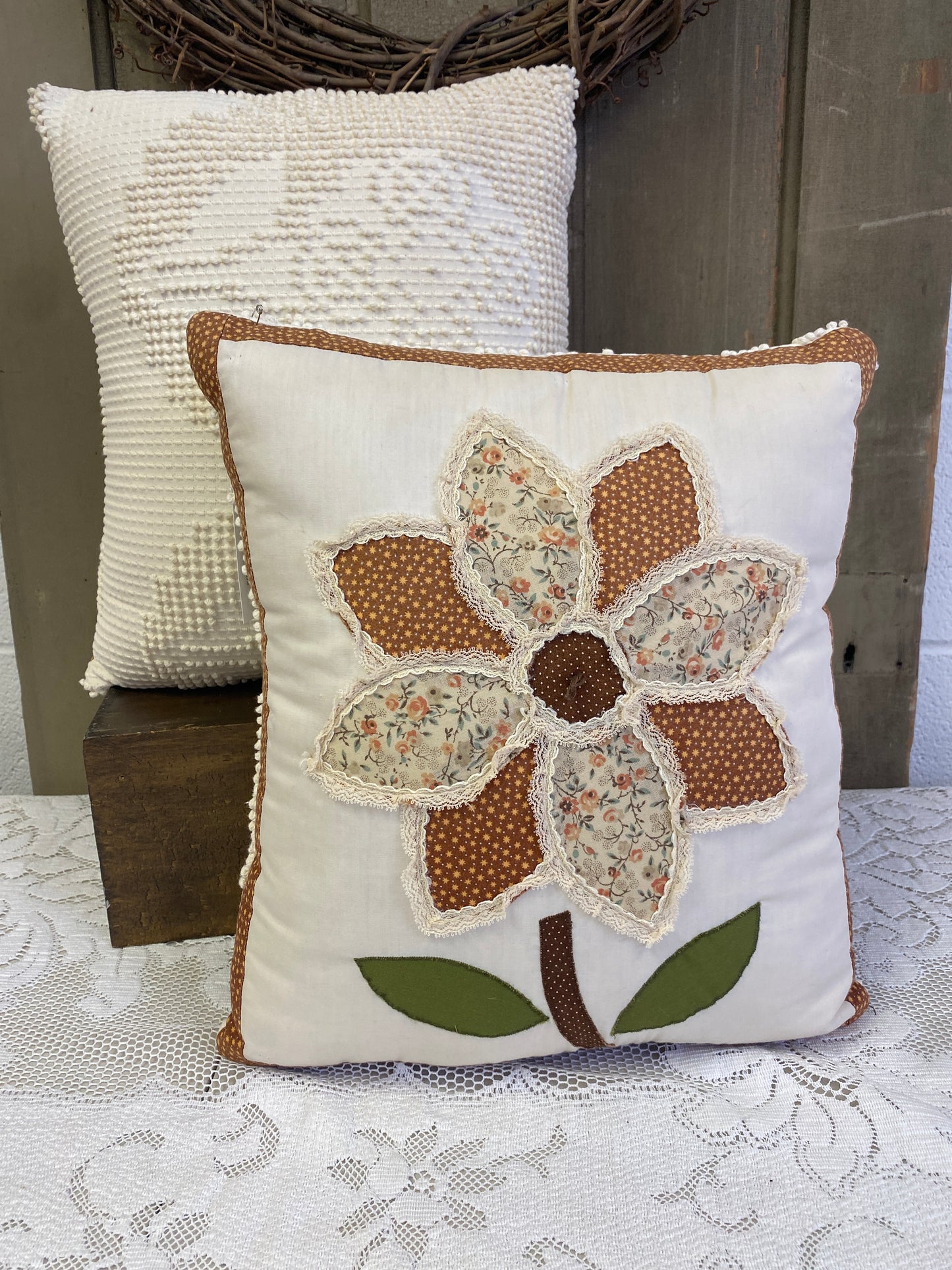 LACE SUNLOWER PILLOW