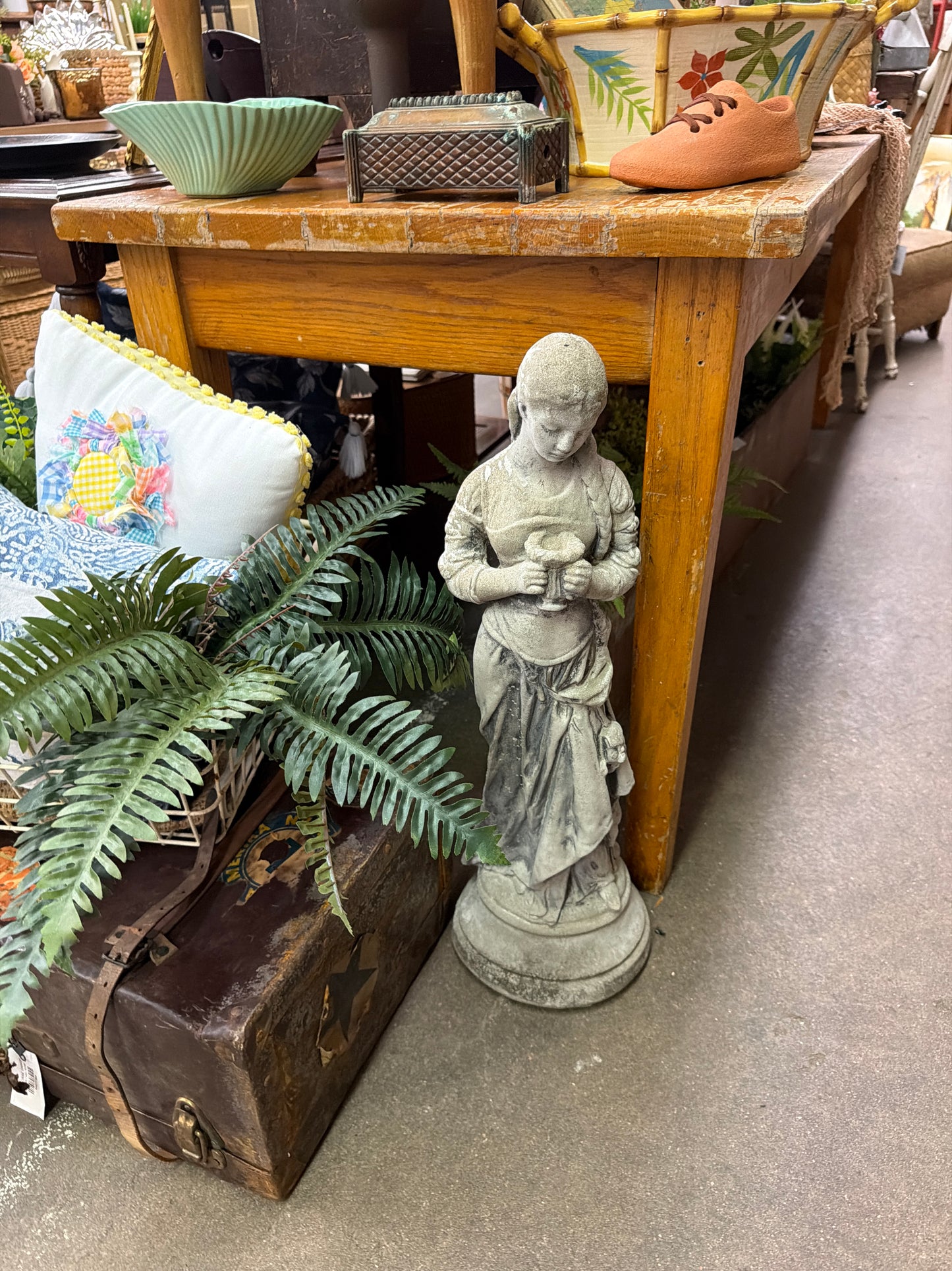 Michele - concrete girl statue