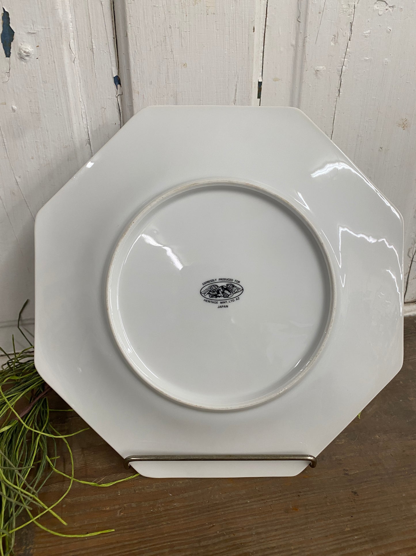 HERITAGE MINT PLATE