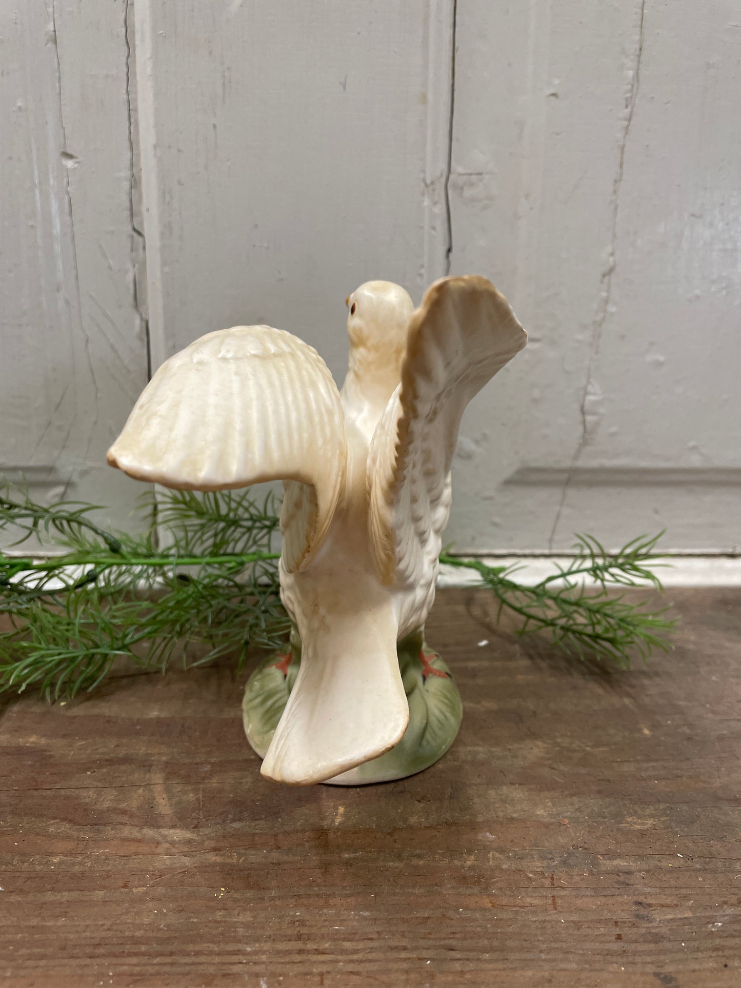 BIRD STATUE