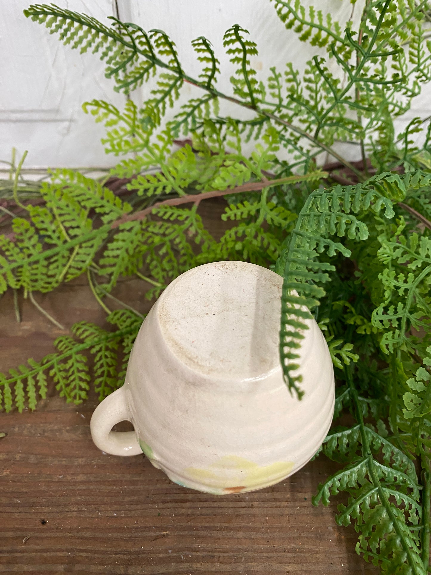 CREAMER WITH GREEN BLUE LEAF MOTIF
