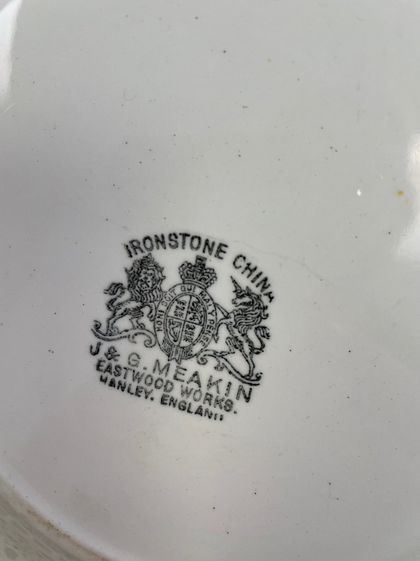 J&G MEAKIN IRONSTONE PLATE