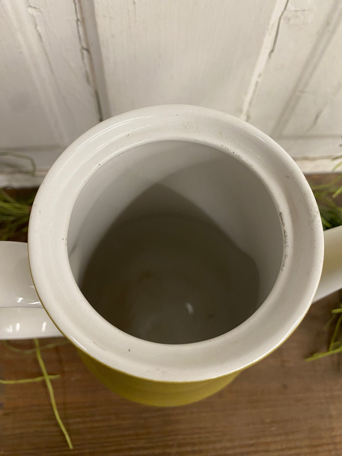 COFFEE POT STYLE HOUSE GREEN BRIAR