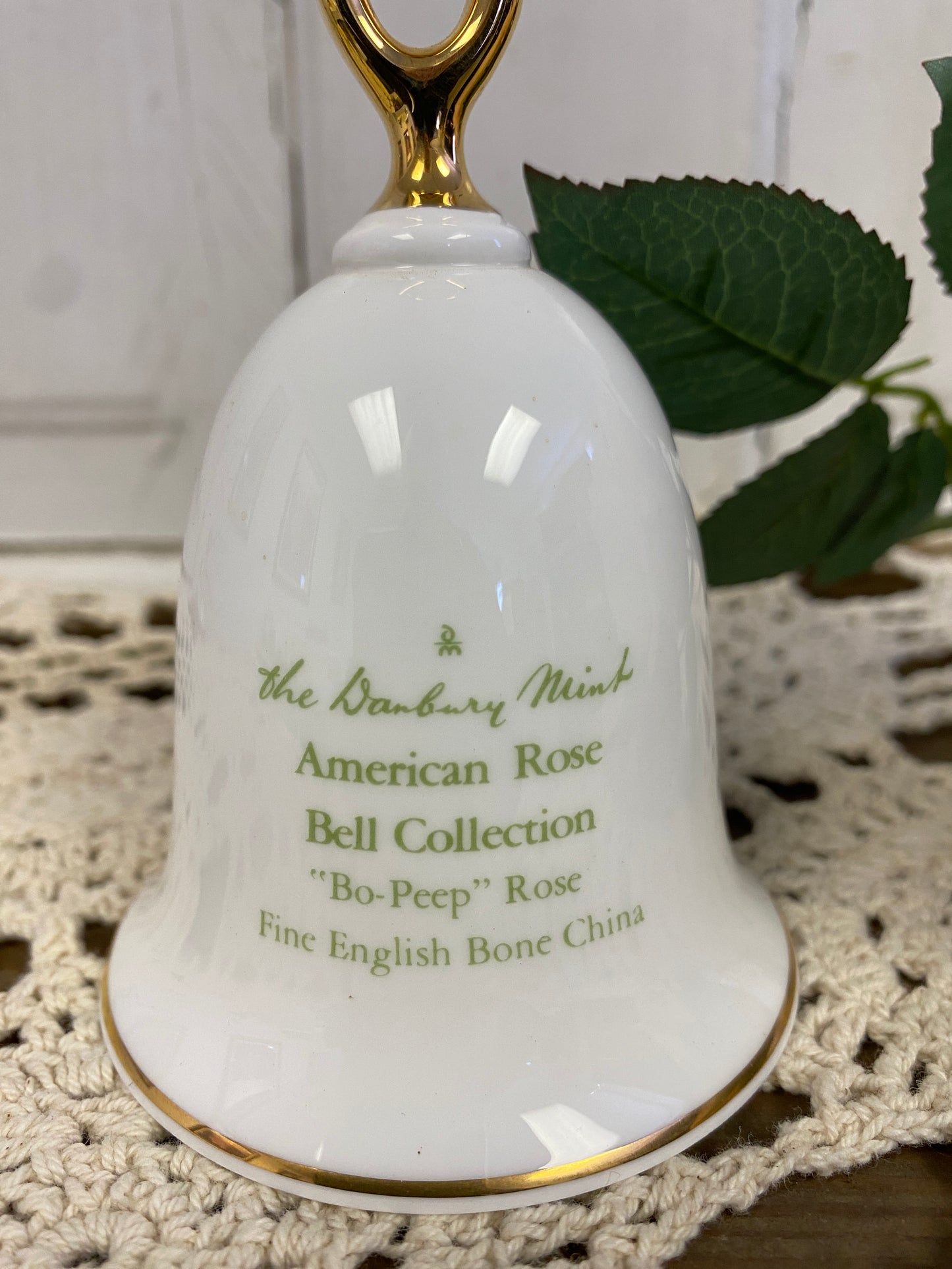 DANBURY MINT BELL - BO PEEP (as is)
