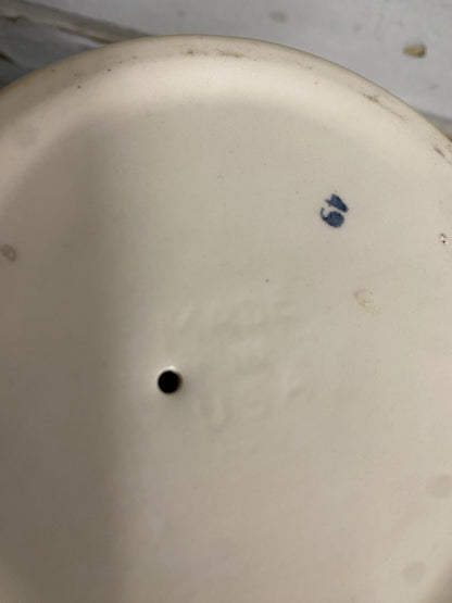 DAISY PEDESTAL CAKE  PLATE