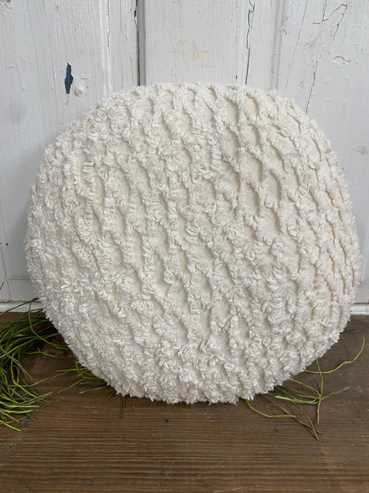 CREAM LACE ROUND