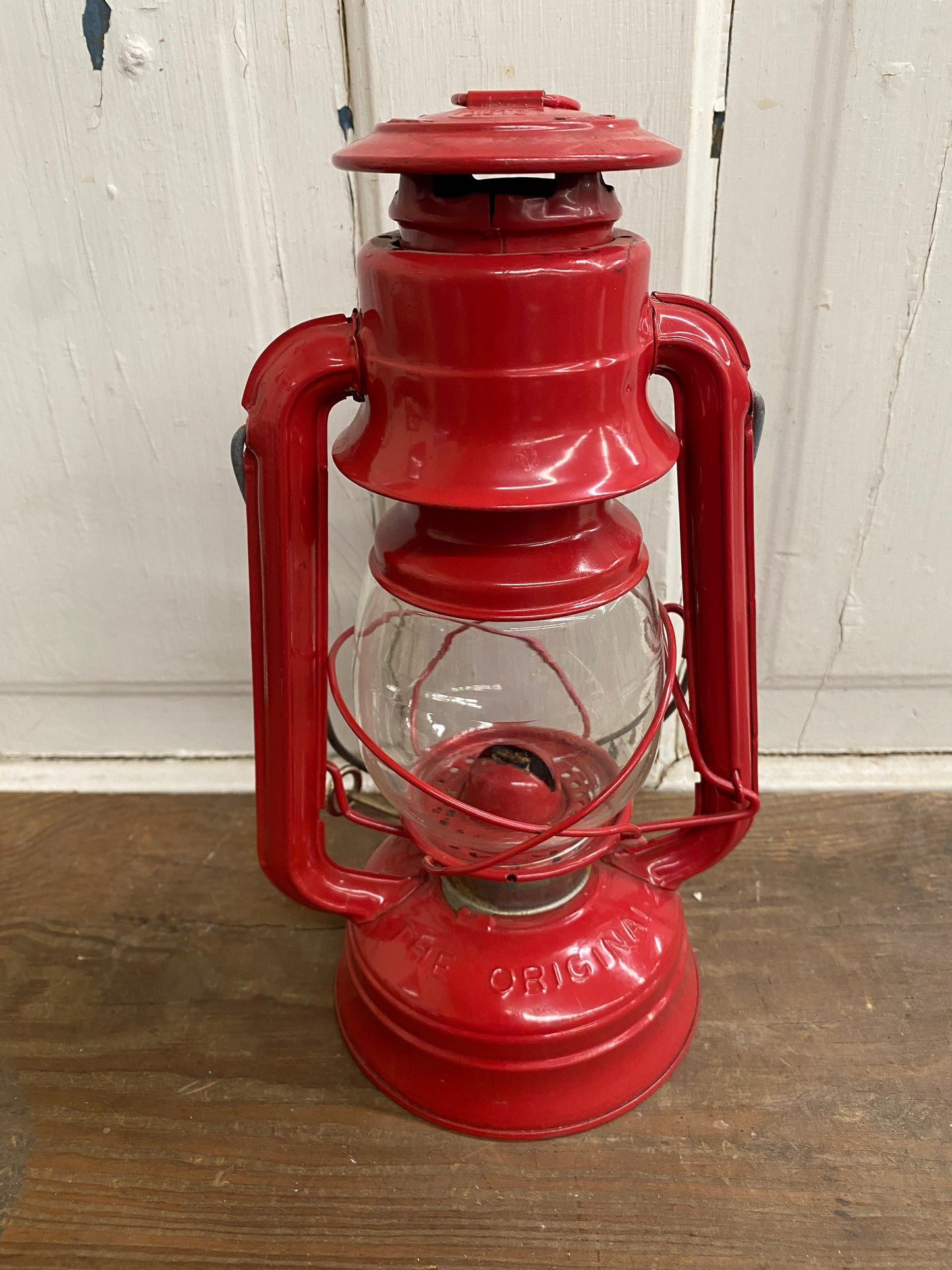 RED KEROSENE LAMP
