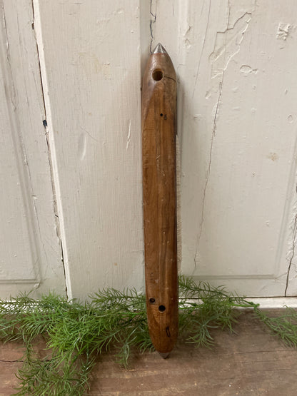 WEAVING SHUTTLE