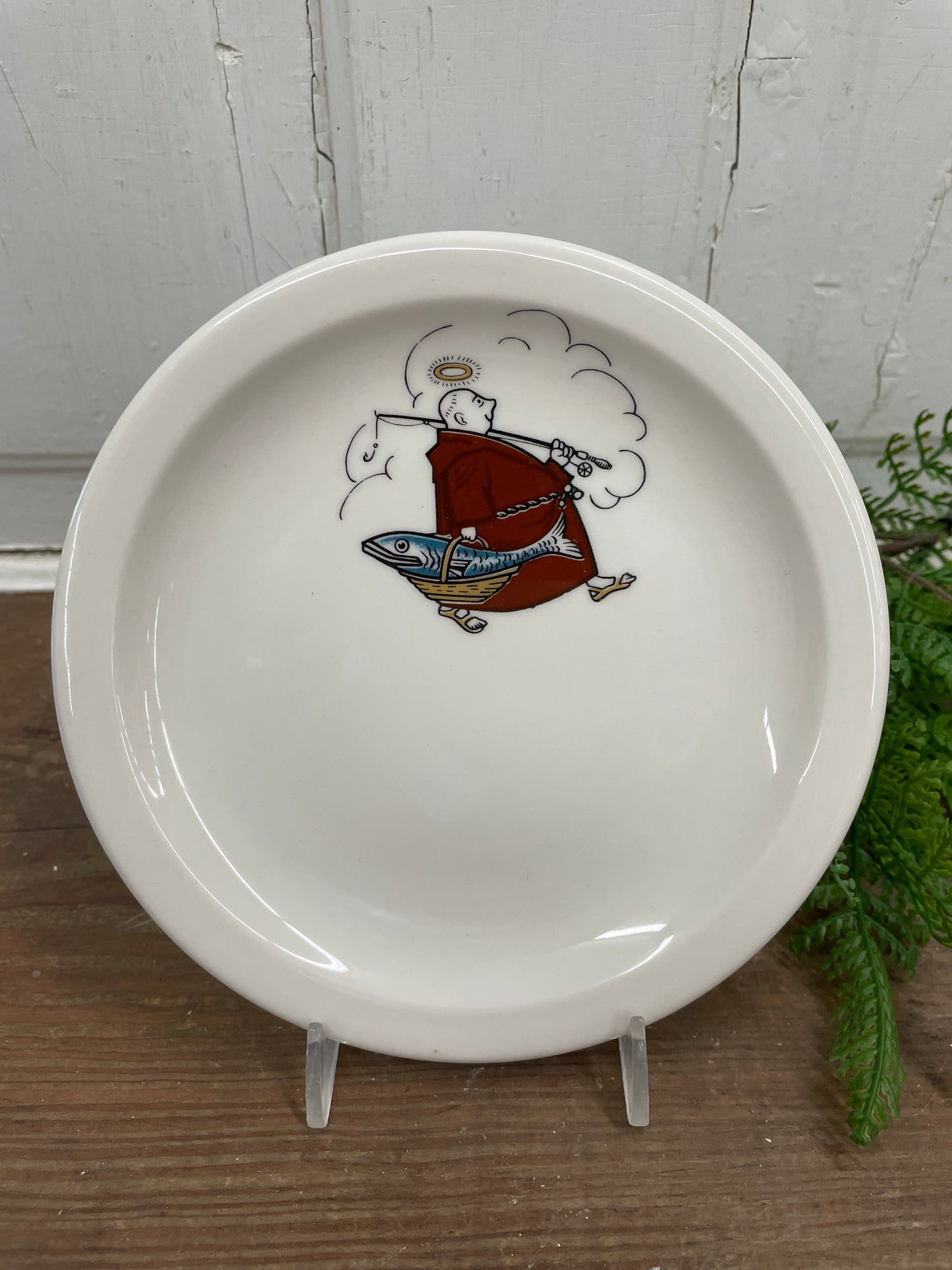 SYRACUSE CHINA MONK AND FISH PLATE