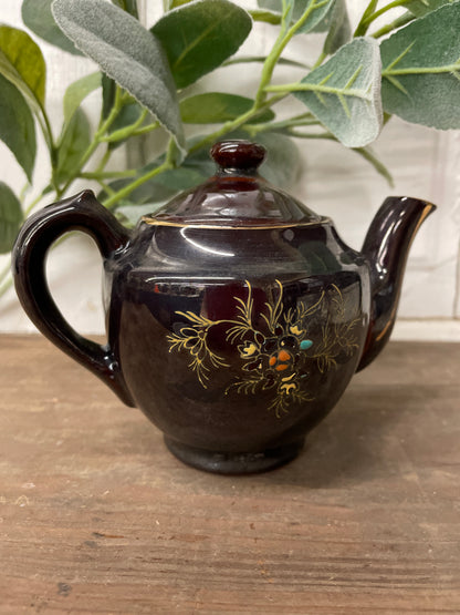 BROWN TEA POT