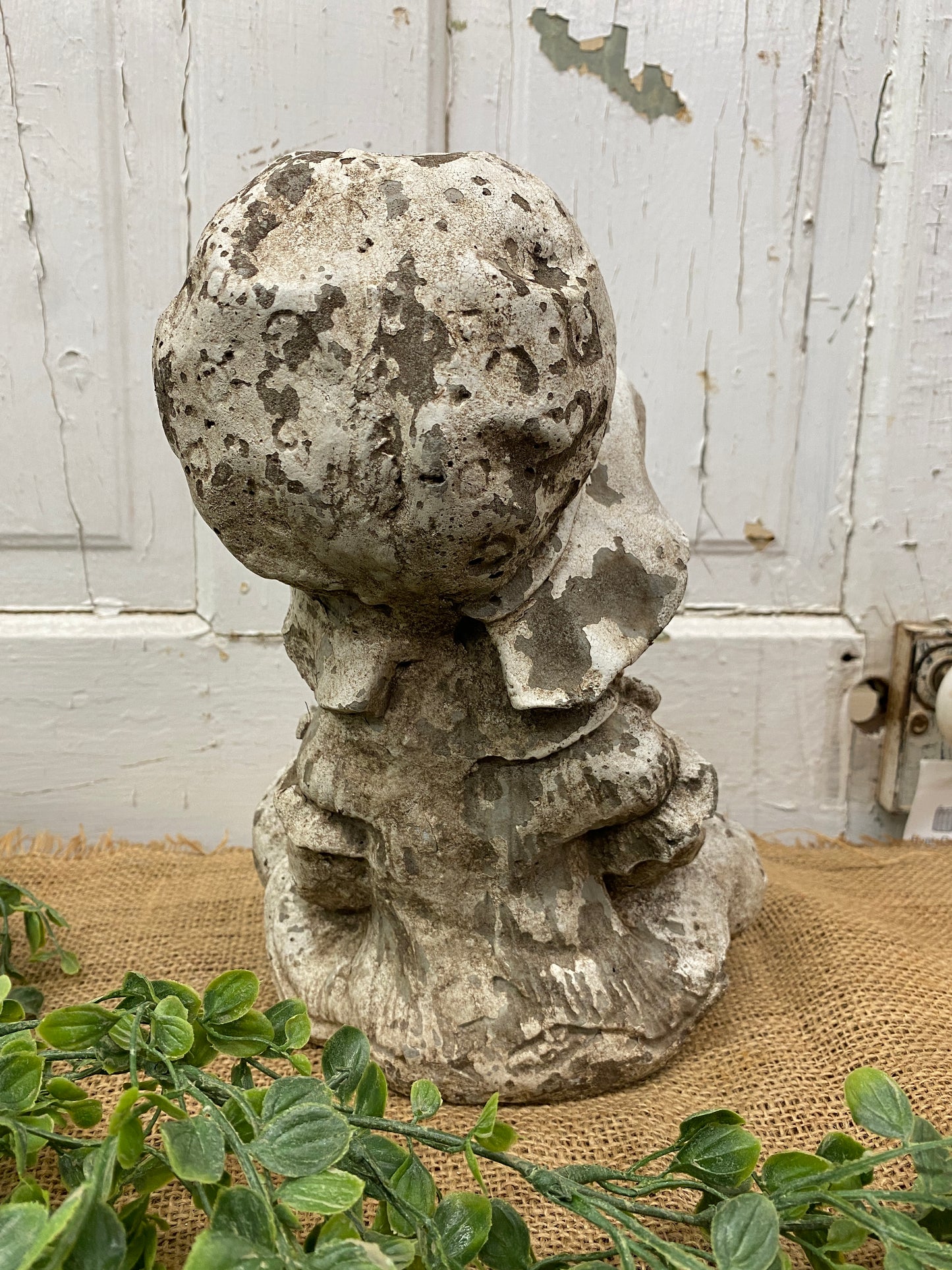 CONCRETE GIRL WITH CAT