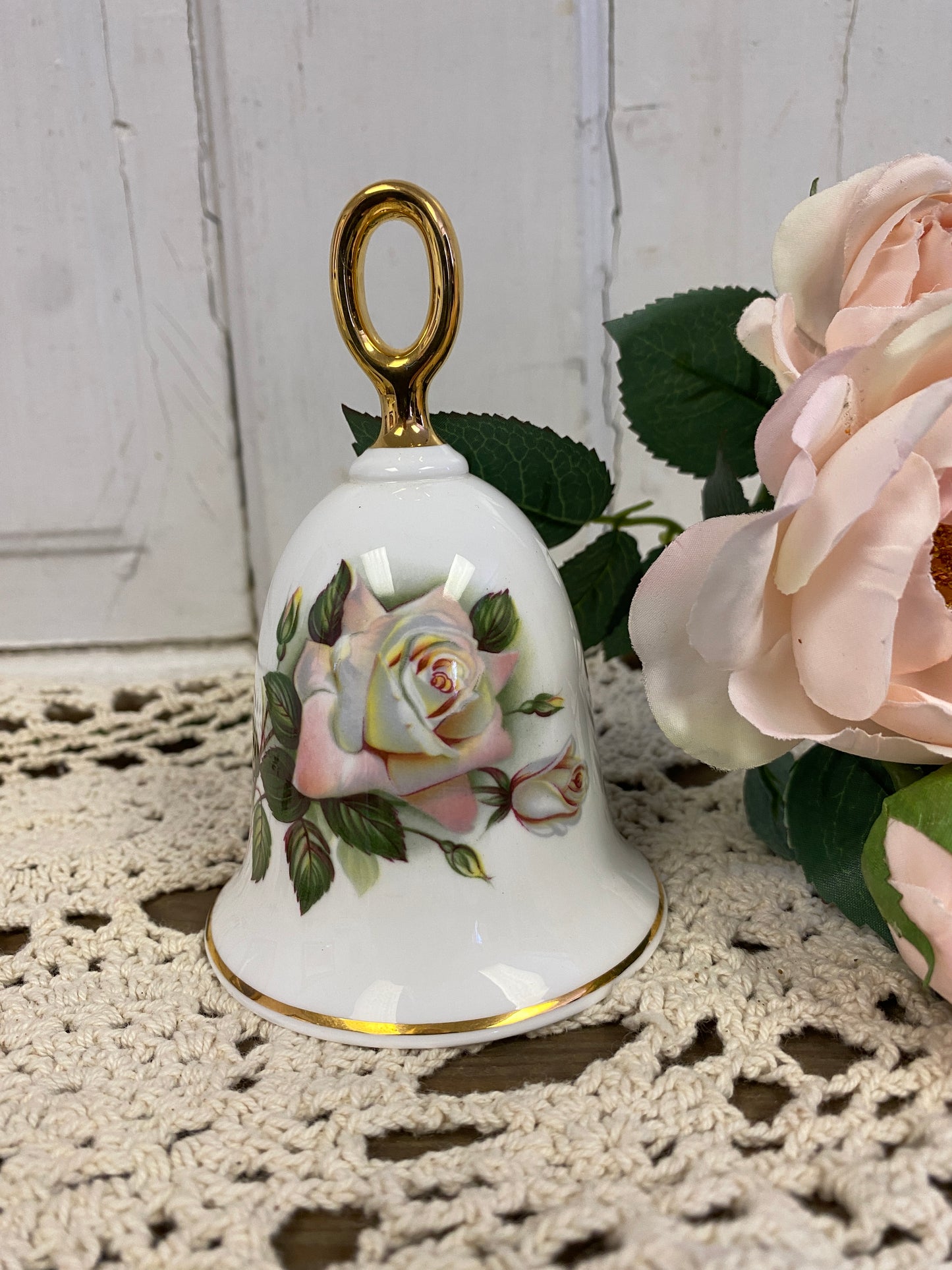 DANBURY MINT BELL - PASCALI