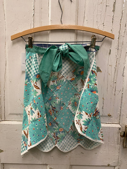 VINTAGE APRON