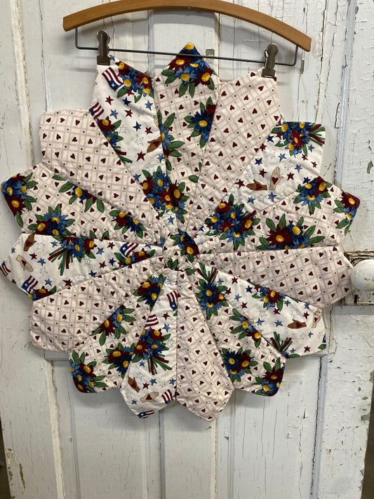 PATRIOTIC TABLE TOPPER