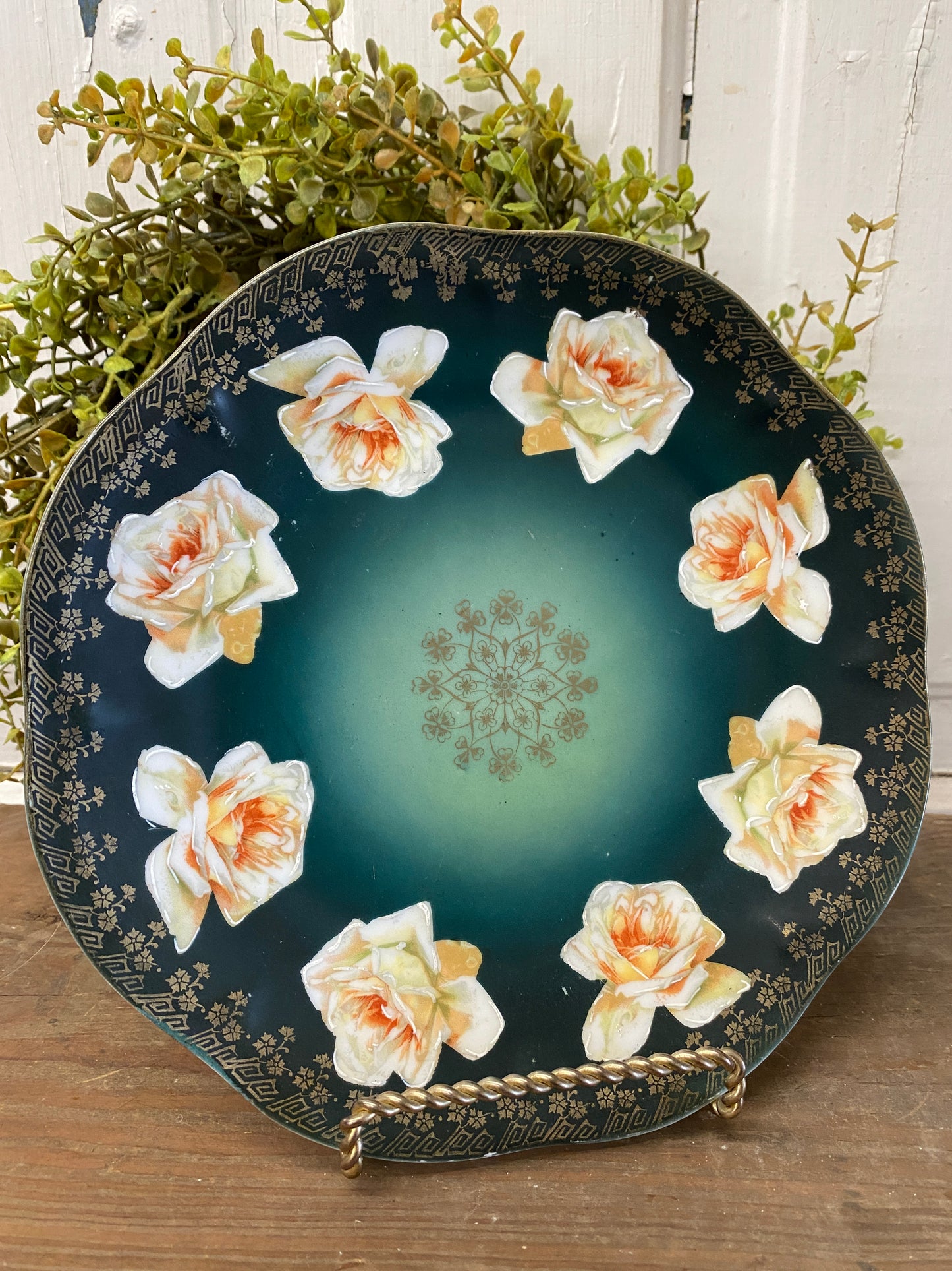 BAVARIA GREEN YELLOW ROSE PLATE