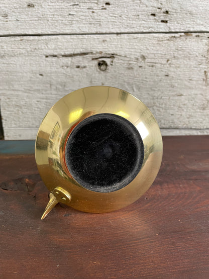 BRASS TAPER CHAMBERSTICK