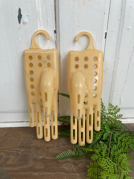 SET OF TWO GLOVE DRYERS