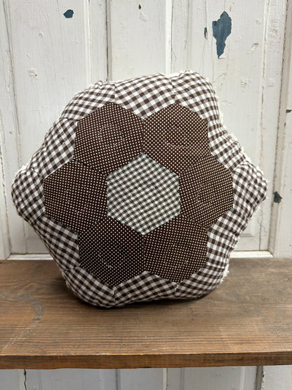 BROWN GINGHAM FLOWER