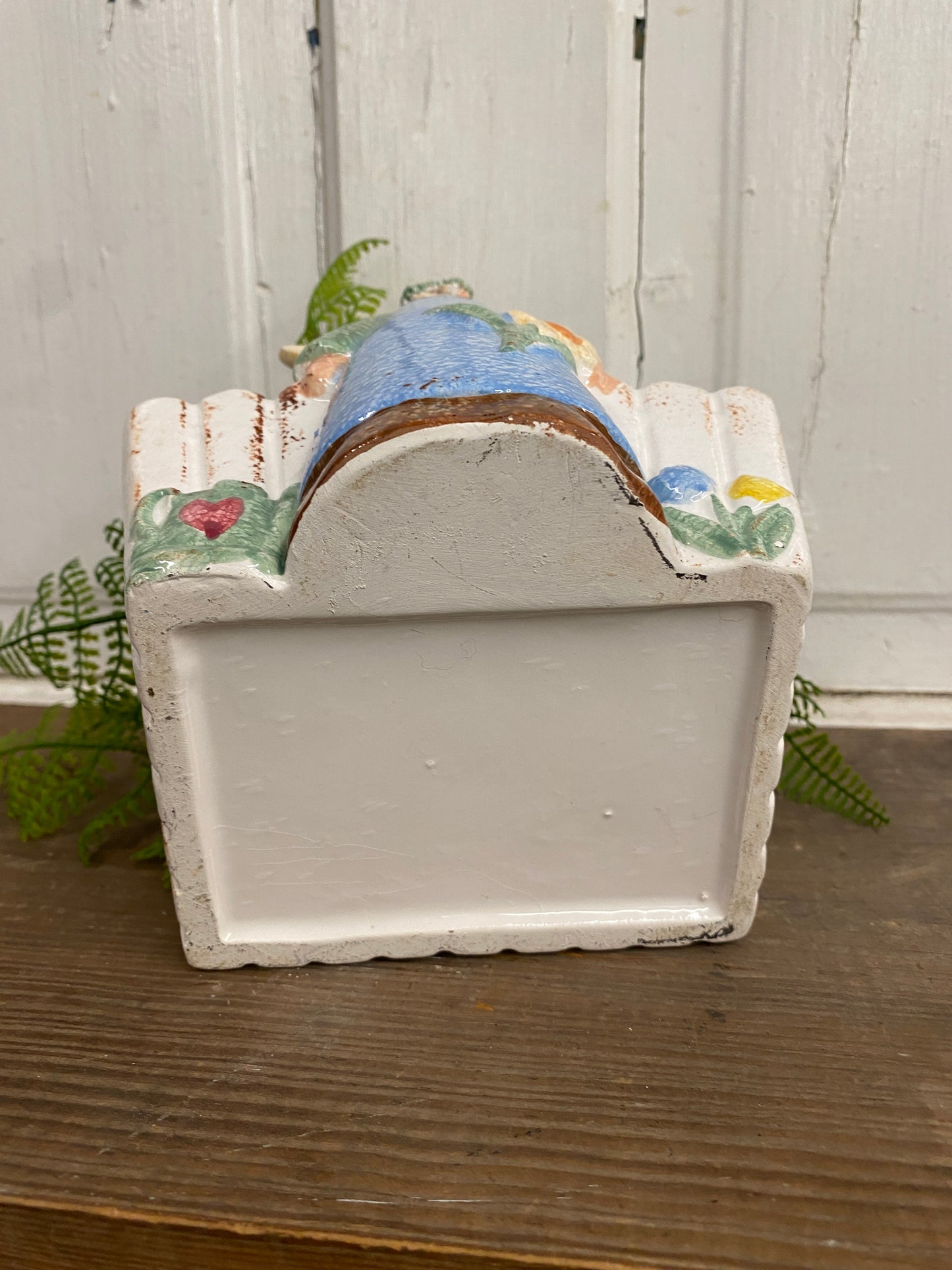 GARDEN ANGEL PLANTER