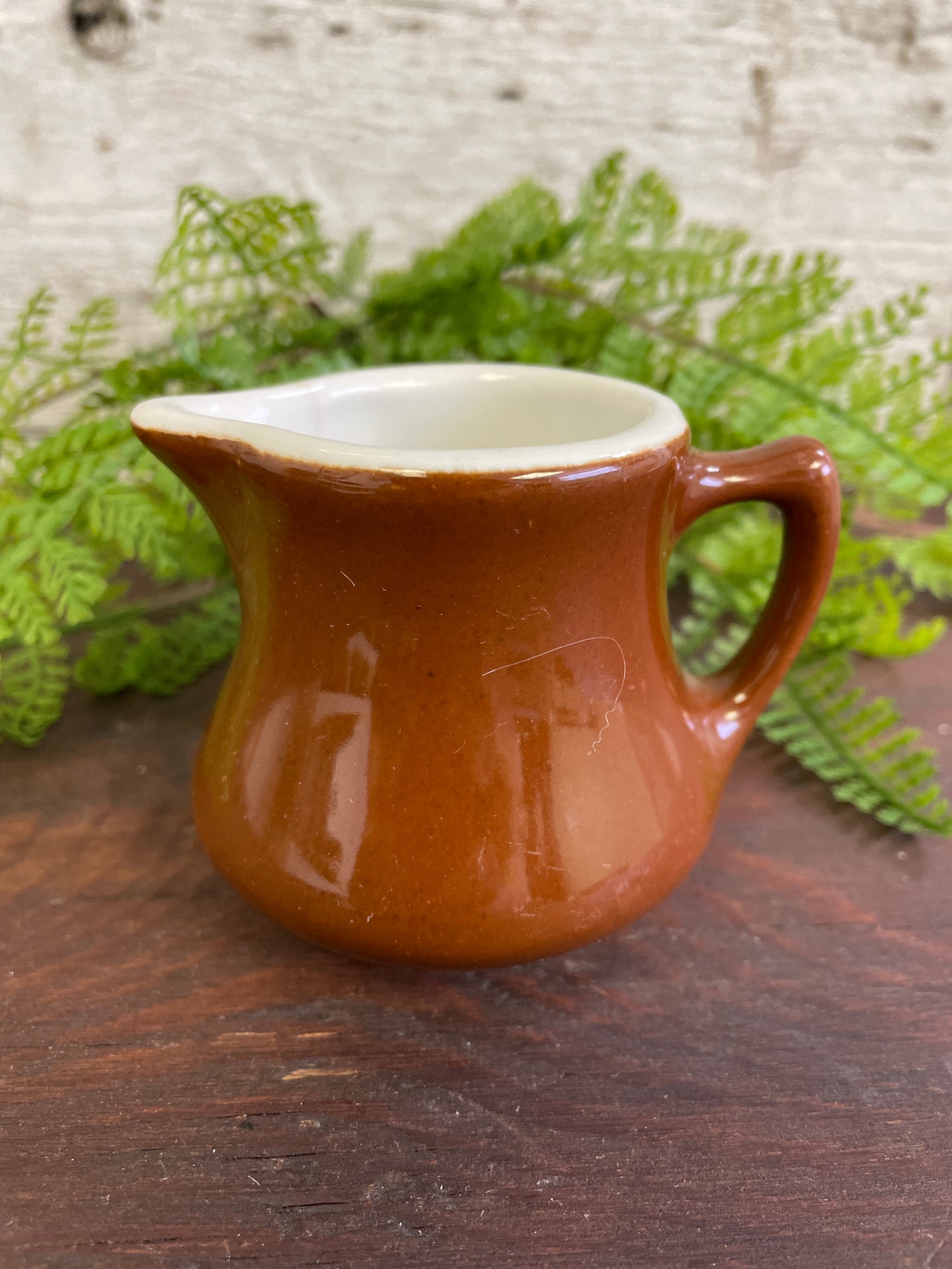 CREAMER - HALL BROWN