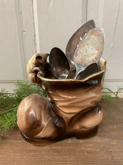 KITTEN SHOE PLANTER