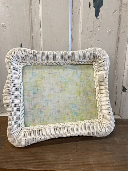 WHITE WICKER FRAME