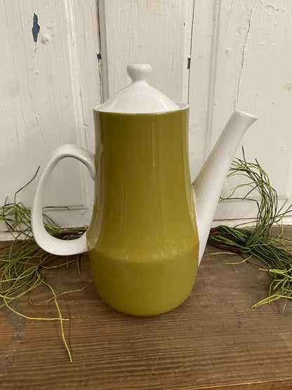 COFFEE POT STYLE HOUSE GREEN BRIAR