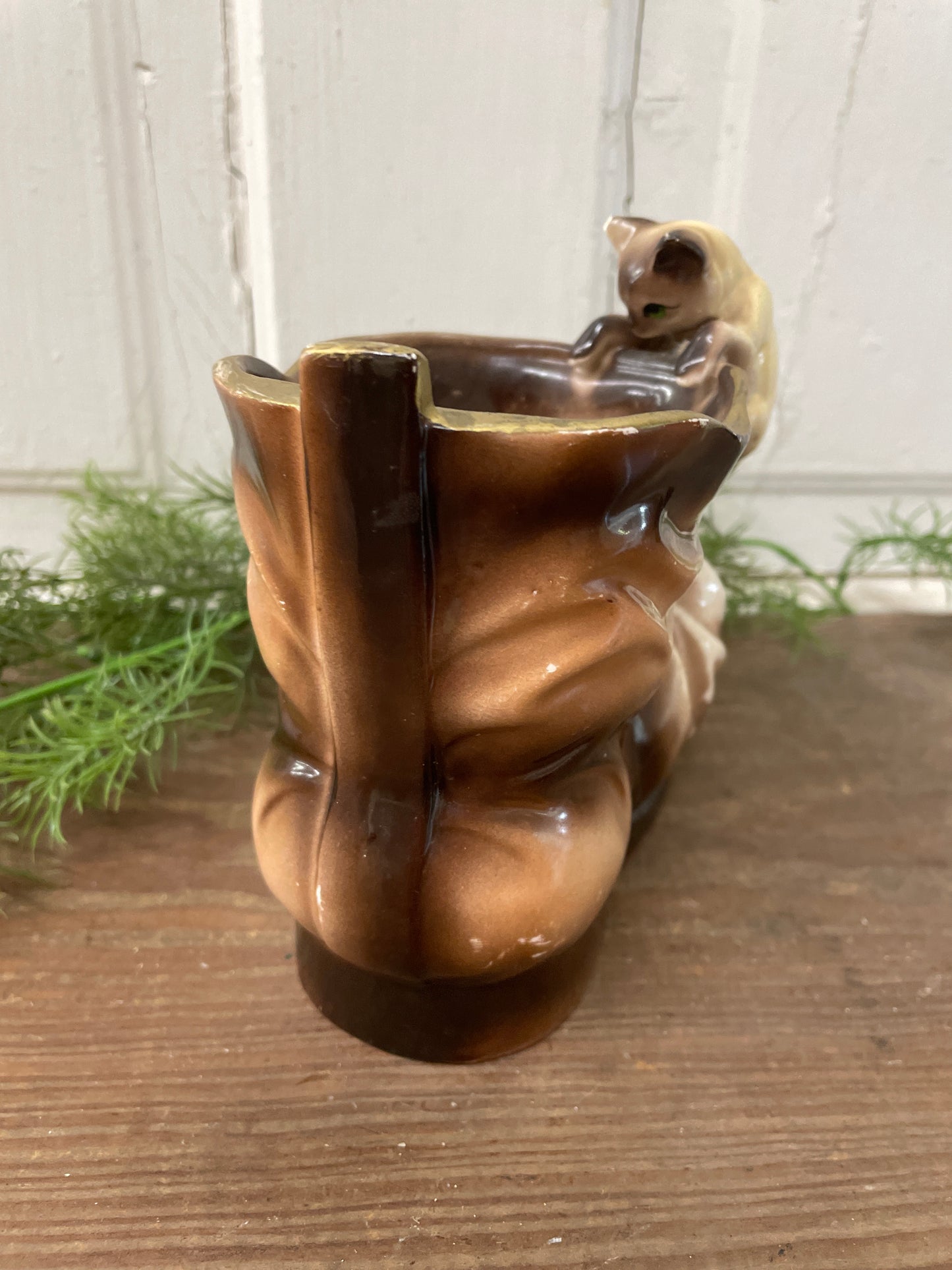 KITTEN SHOE PLANTER