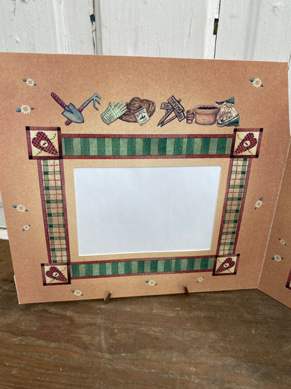 FOLK ART STYLE PHOTO BOOK