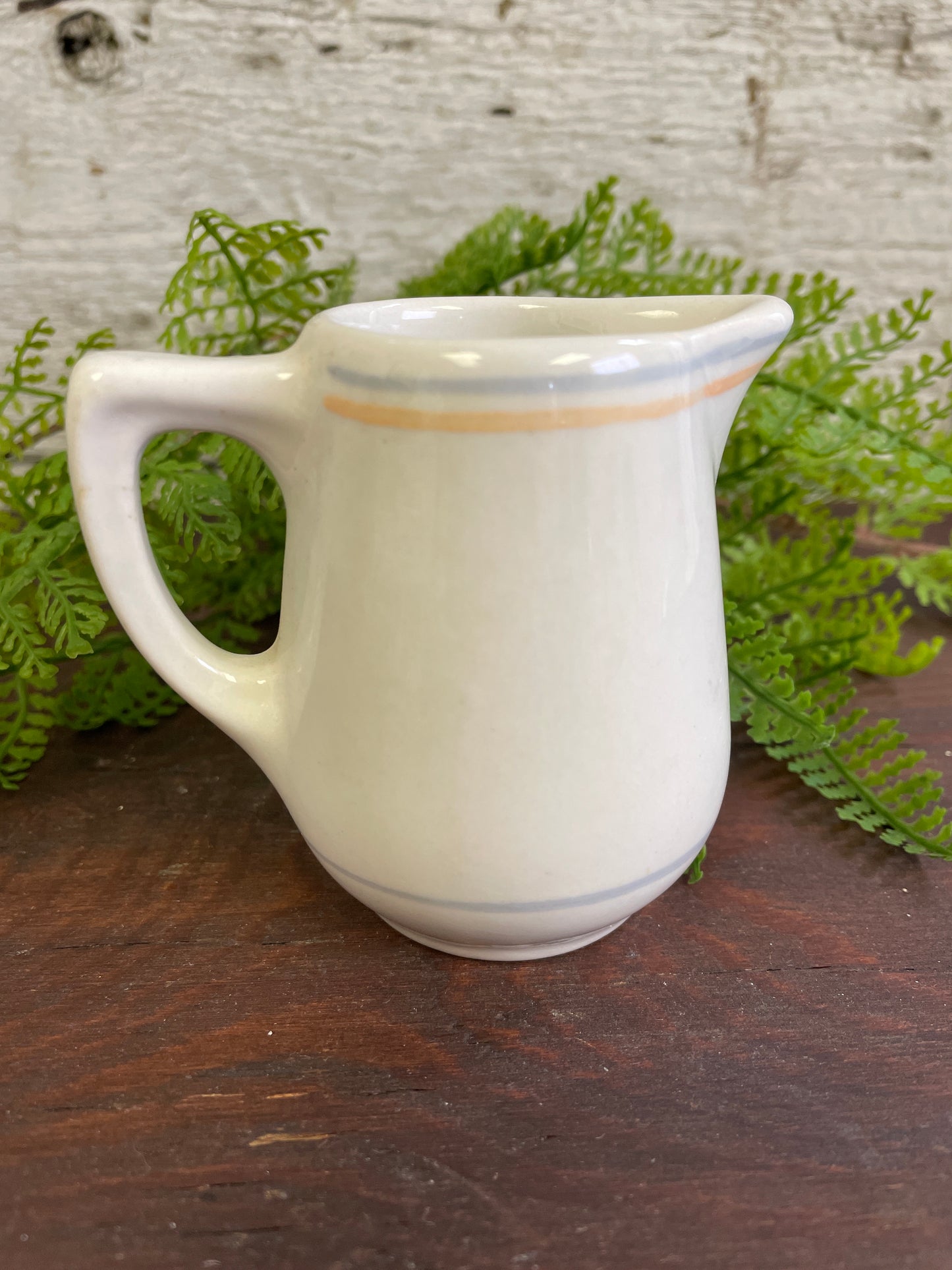CREAMER - GREY STRIPE