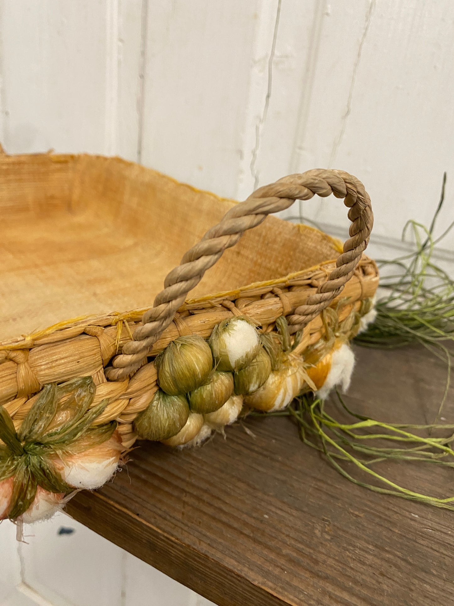 VINTAGE CASSEROLE BASKET