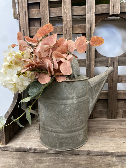 WATERING CAN