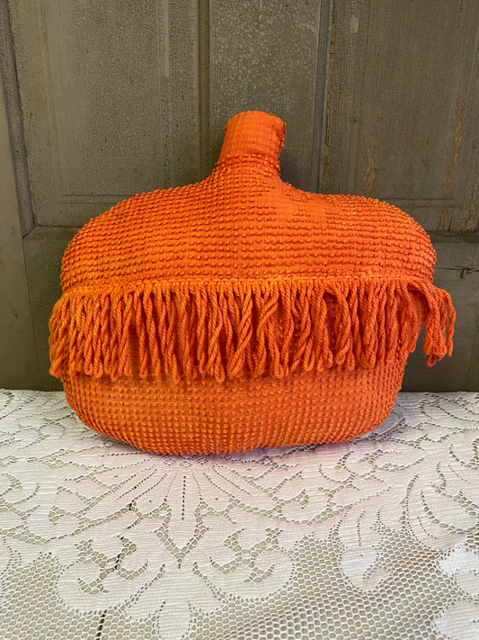 ORANGE FRINGE PUMPKIN