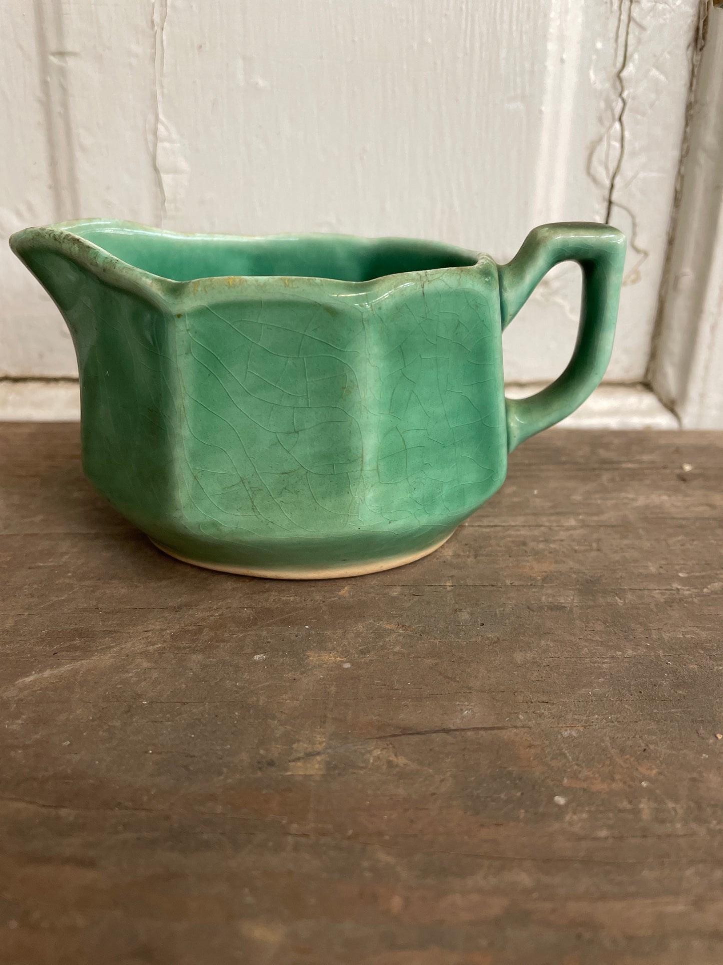 GREEN CREAMER