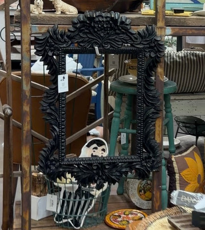 ORNATE BLACK FRAME