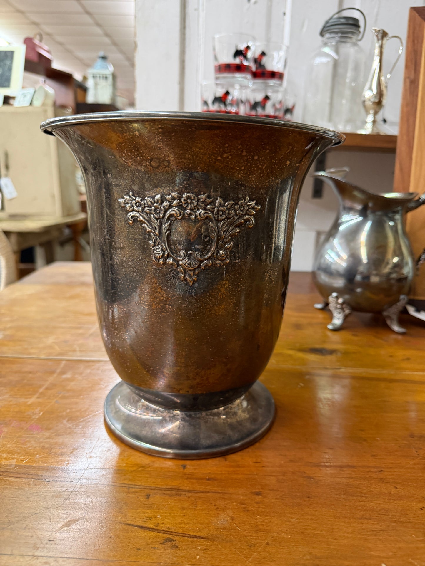 Oneida silver plate champagne bucket